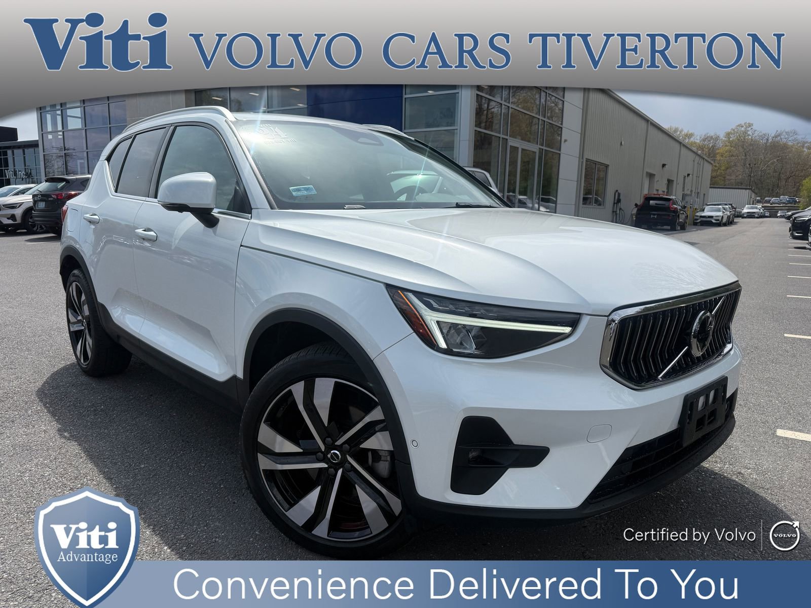 Used 2024 Volvo XC40 B5 Plus w/ Protection Package Premier
