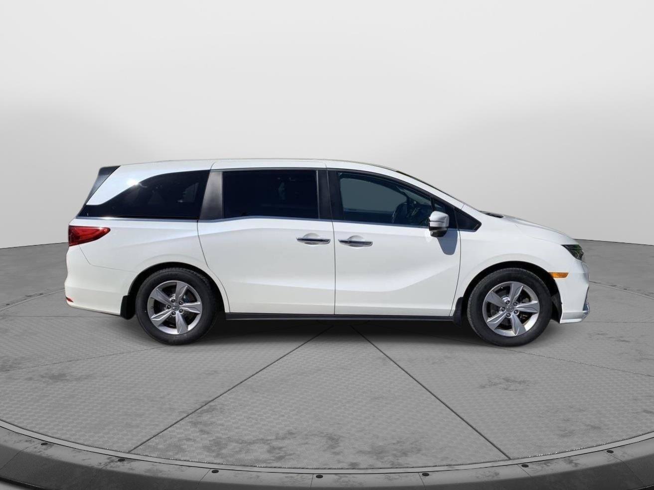 Used 2019 Honda Odyssey EX-L image 2