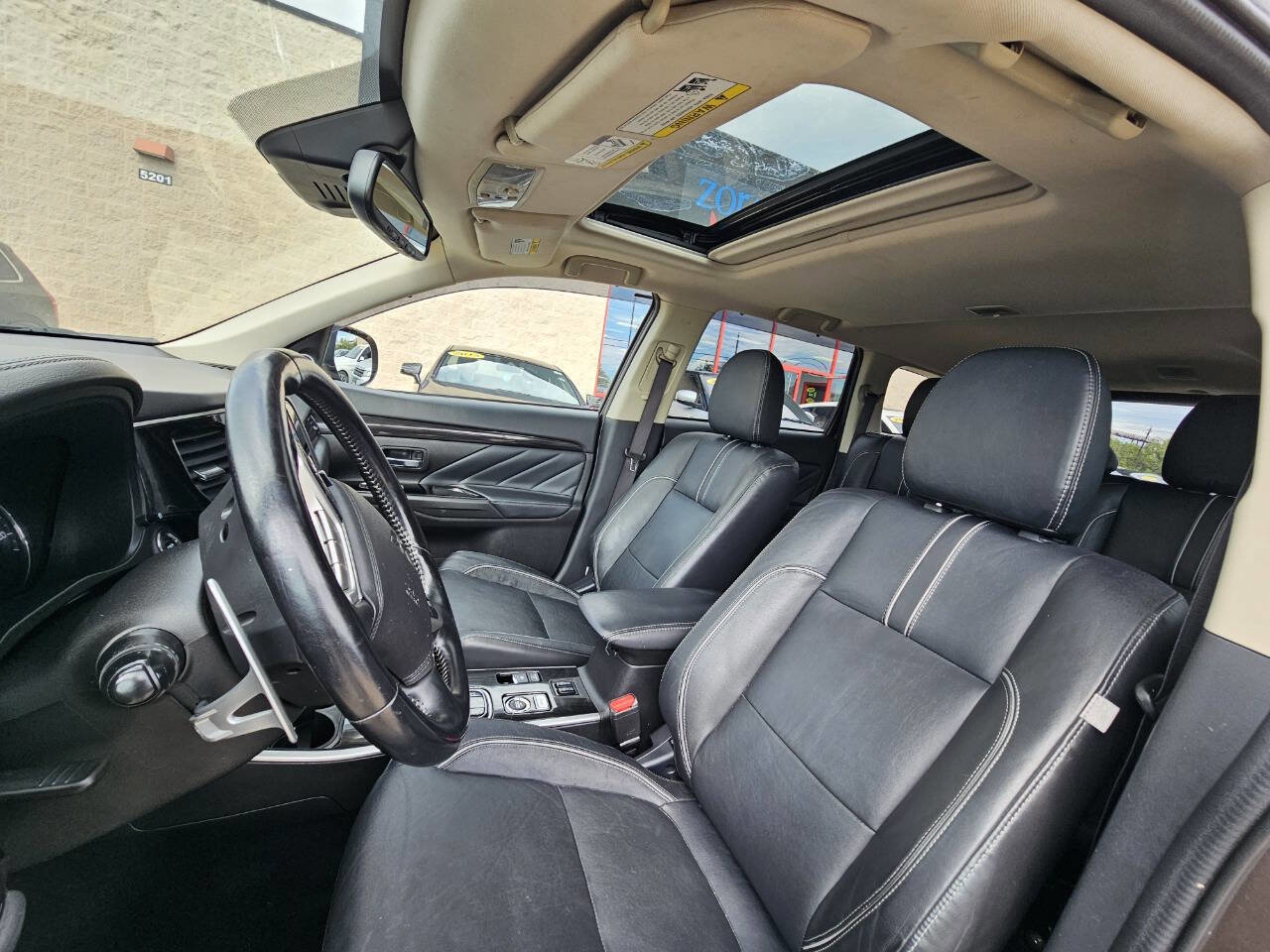 Used 2018 Mitsubishi Outlander GT image 8