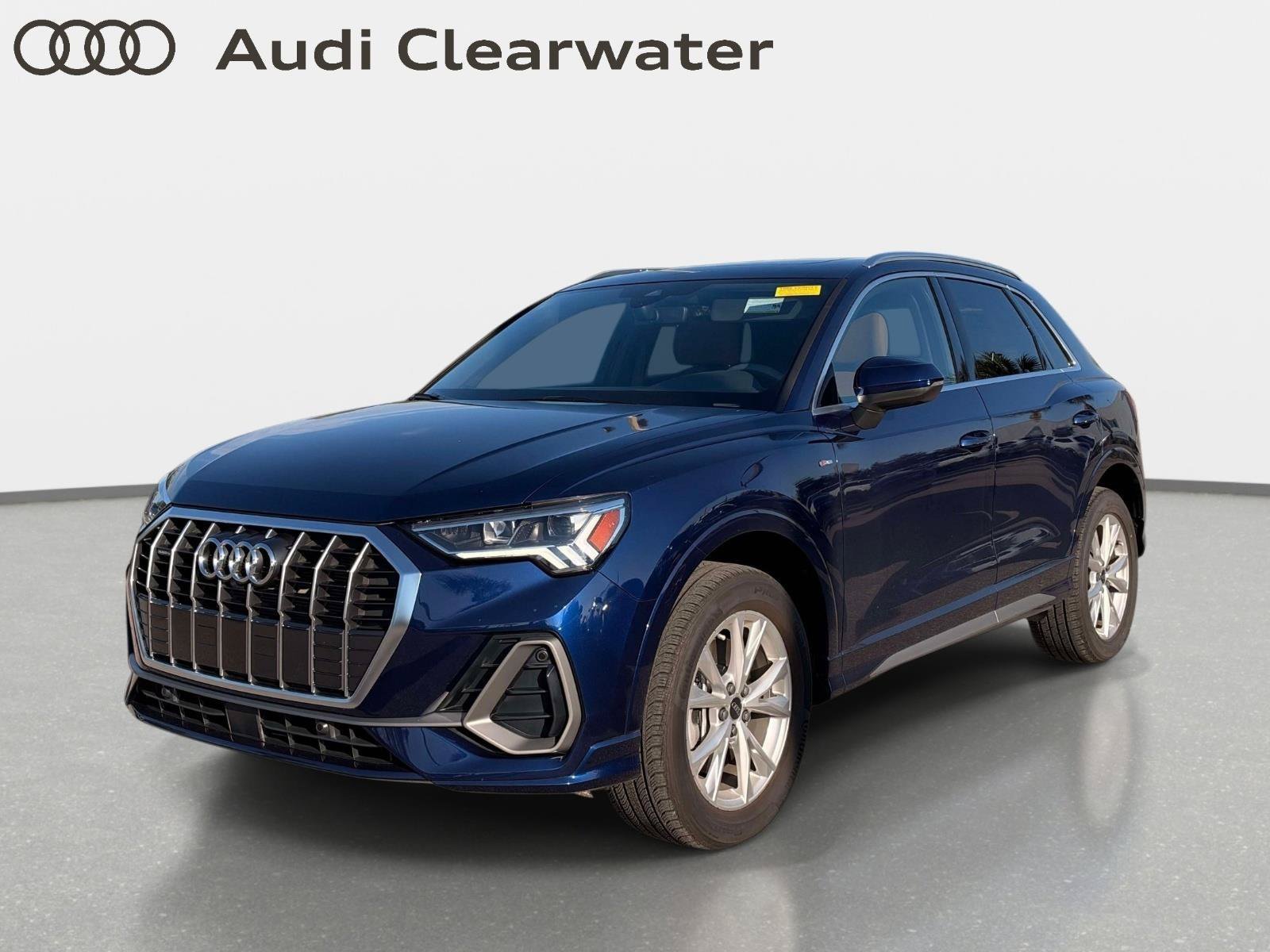 Used 2025 Audi Q3 2.0T Premium Plus AWD/4WD image 1