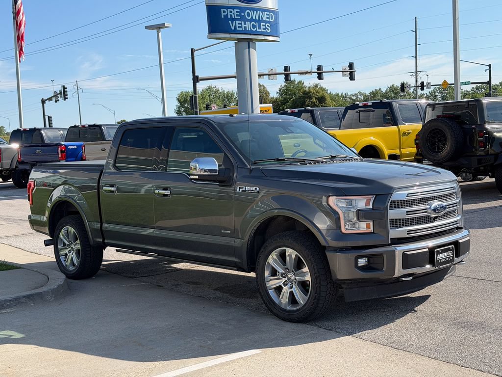 Used 2017 Ford F150 Platinum w/ Equipment Group 701A Luxury AWD/4WD image 7
