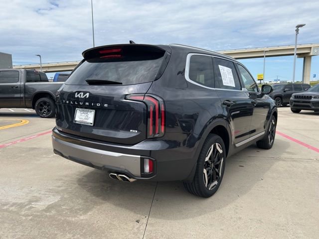 Used 2025 Kia Telluride EX w/ EX Captain's Chair Package AWD/4WD image 14