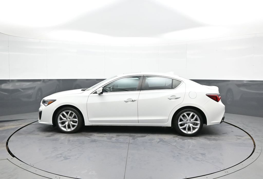 Used 2019 Acura ILX image 9