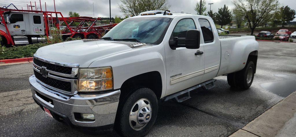 Used 2011 Chevrolet Silverado 3500 LT w/ Interior Plus Package AWD/4WD image 2