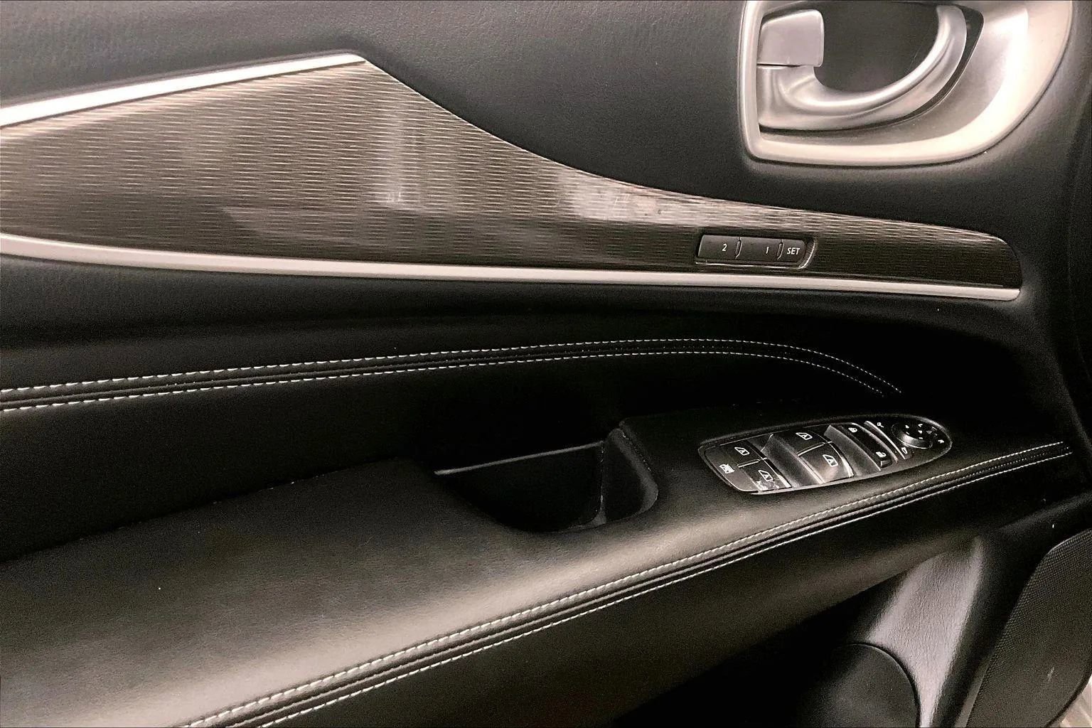 Used 2019 INFINITI QX60 Luxe image 22