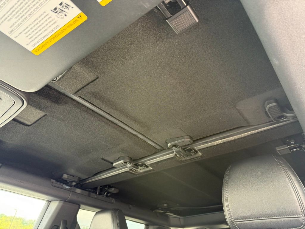 Certified 2023 Ford Bronco Wildtrak image 15