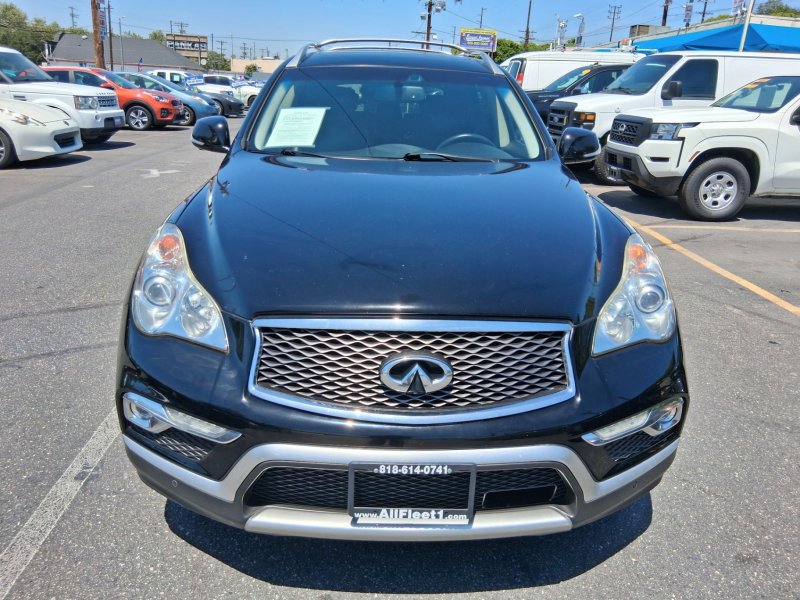 Used 2017 INFINITI QX50 2WD w/ Technology Package image 2