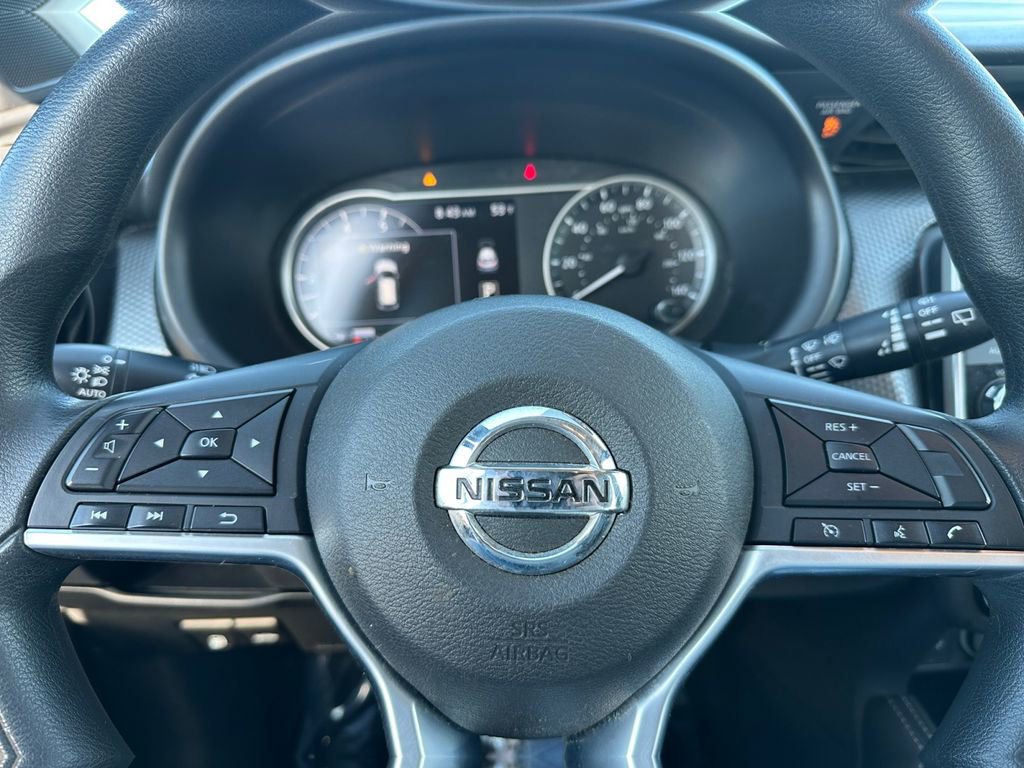 Used 2018 Nissan Kicks SV image 19