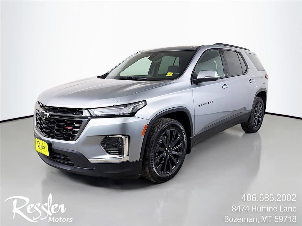 Used 2024 Chevrolet Traverse RS w/ LPO, Floor Liner Package AWD/4WD image 1