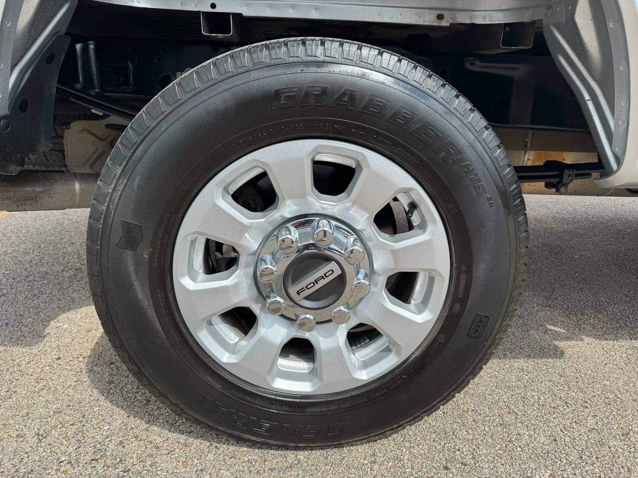 Used 2024 Ford F250 XLT image 16