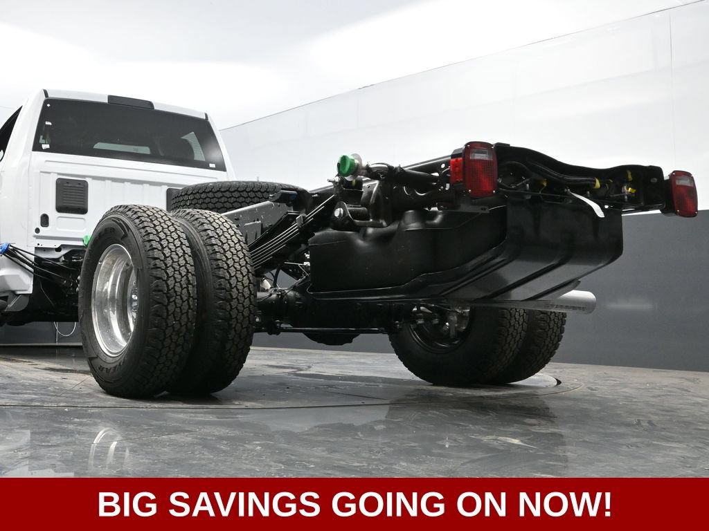 New 2026 RAM 3500 Tradesman w/ Chrome Appearance Group AWD/4WD image 44