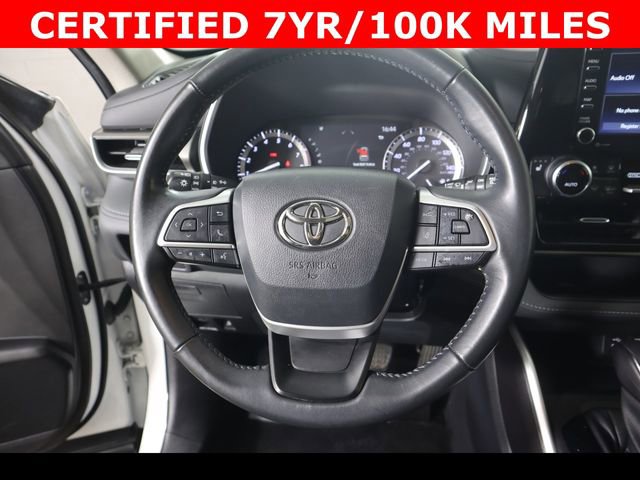 Used 2022 Toyota Highlander XLE AWD/4WD image 20