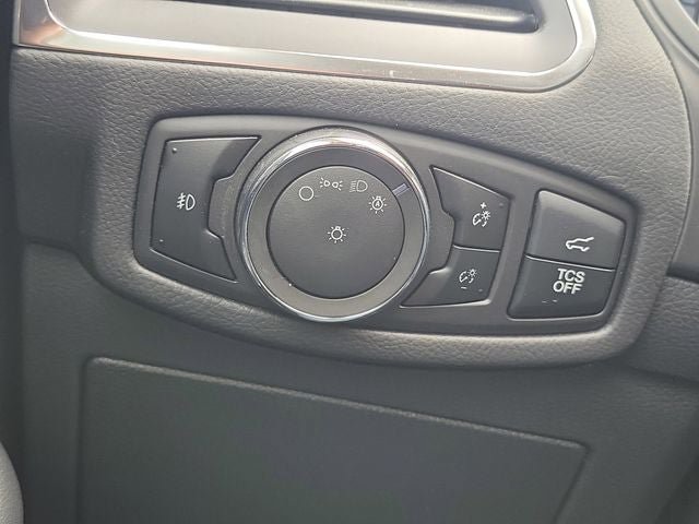 Certified 2024 Ford Edge Titanium AWD/4WD image 8