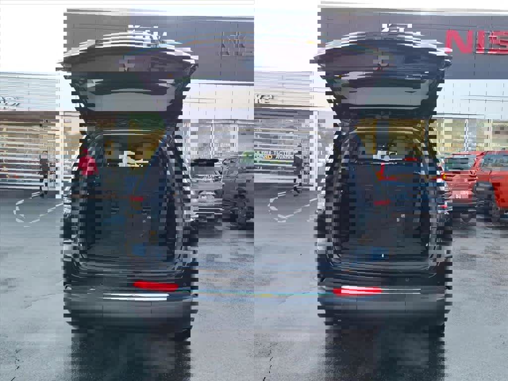 Used 2021 Jeep Grand Cherokee L Limited image 11