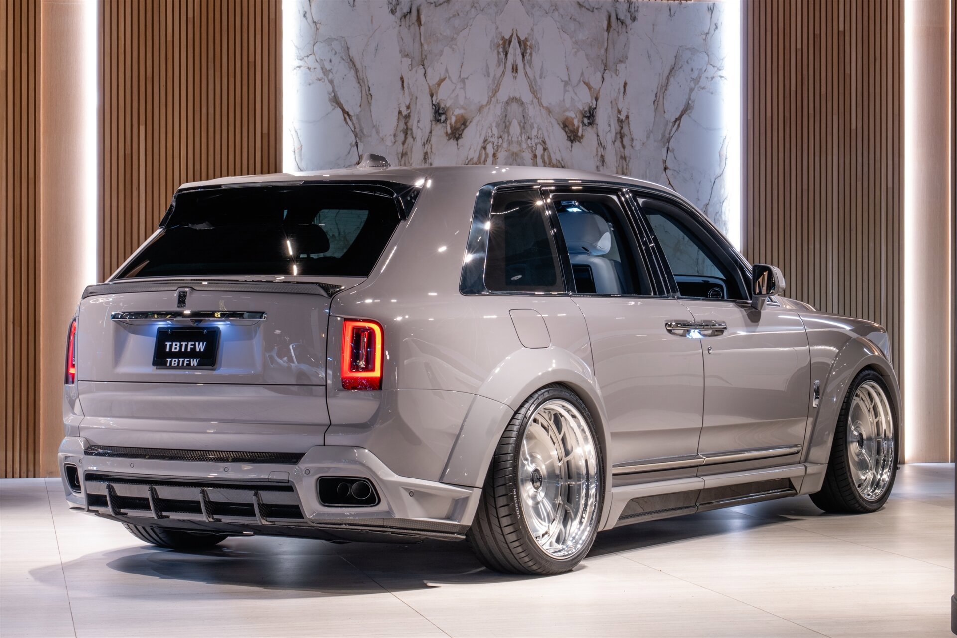 Used 2026 Rolls-Royce Cullinan AWD/4WD image 4