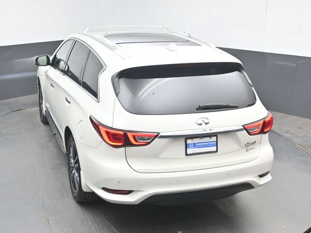 Used 2017 INFINITI QX60 FWD w/ Deluxe Technology Package image 38