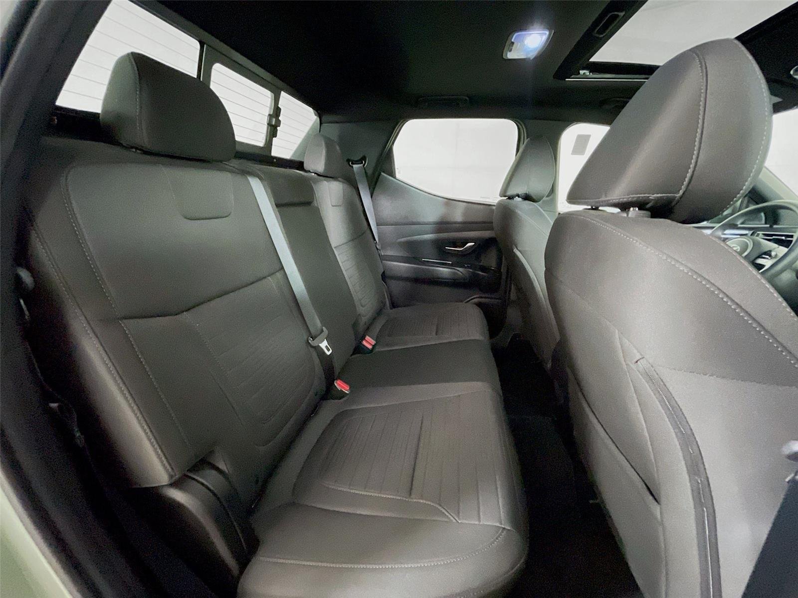 Used 2024 Hyundai Santa Cruz SEL w/ Activity Package FWD image 30