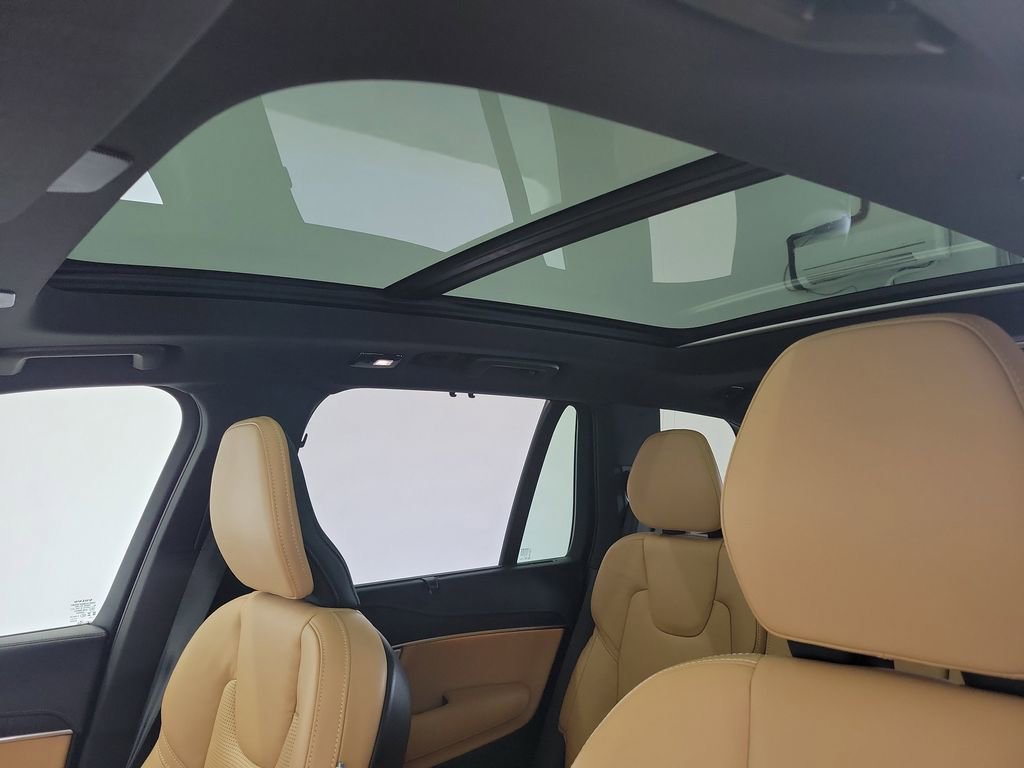 Used 2024 Volvo XC90 T8 Ultimate image 20