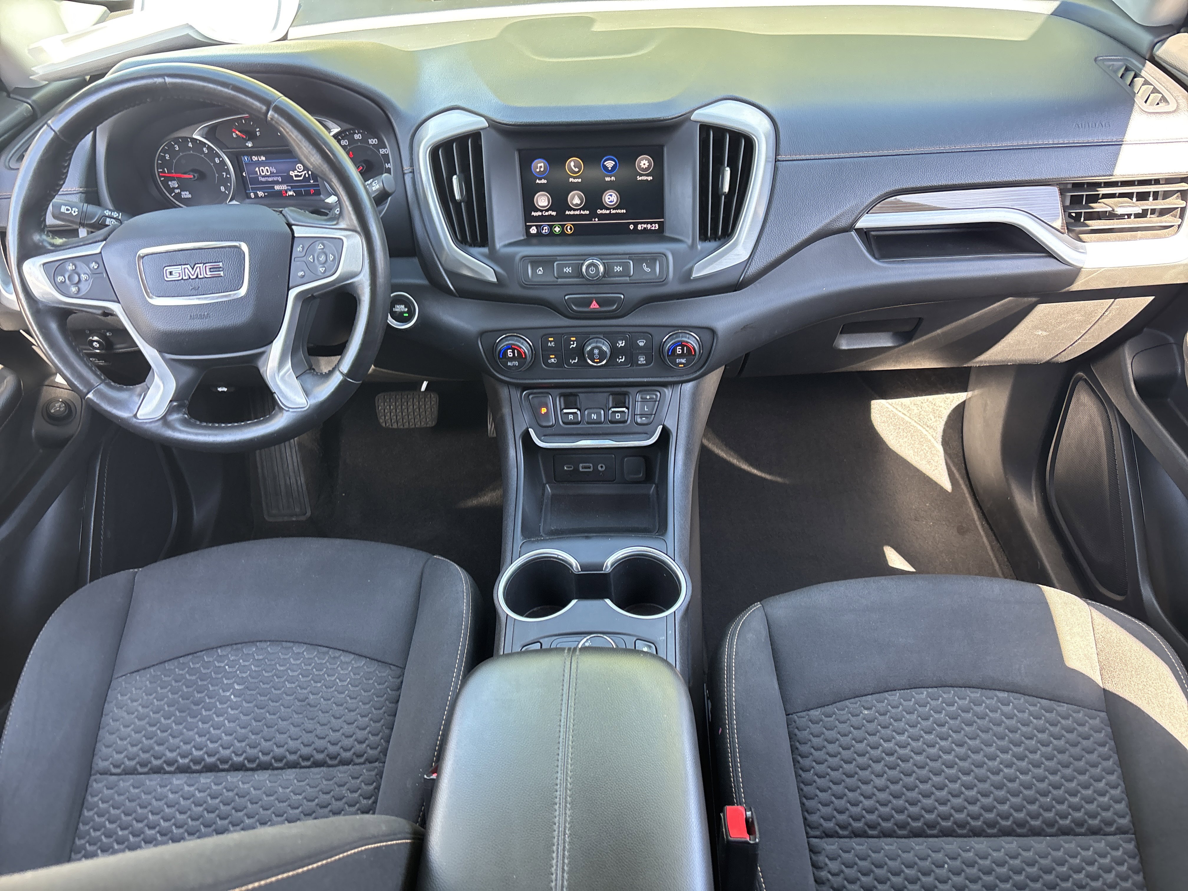Used 2020 GMC Terrain SLE w/ Driver Convenience Package FWD image 13