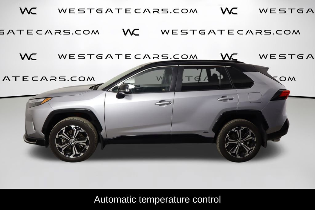 Used 2025 Toyota RAV4 XSE w/ Weather Package AWD/4WD image 5