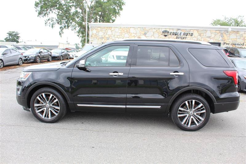 Used 2016 Ford Explorer Platinum AWD/4WD image 4