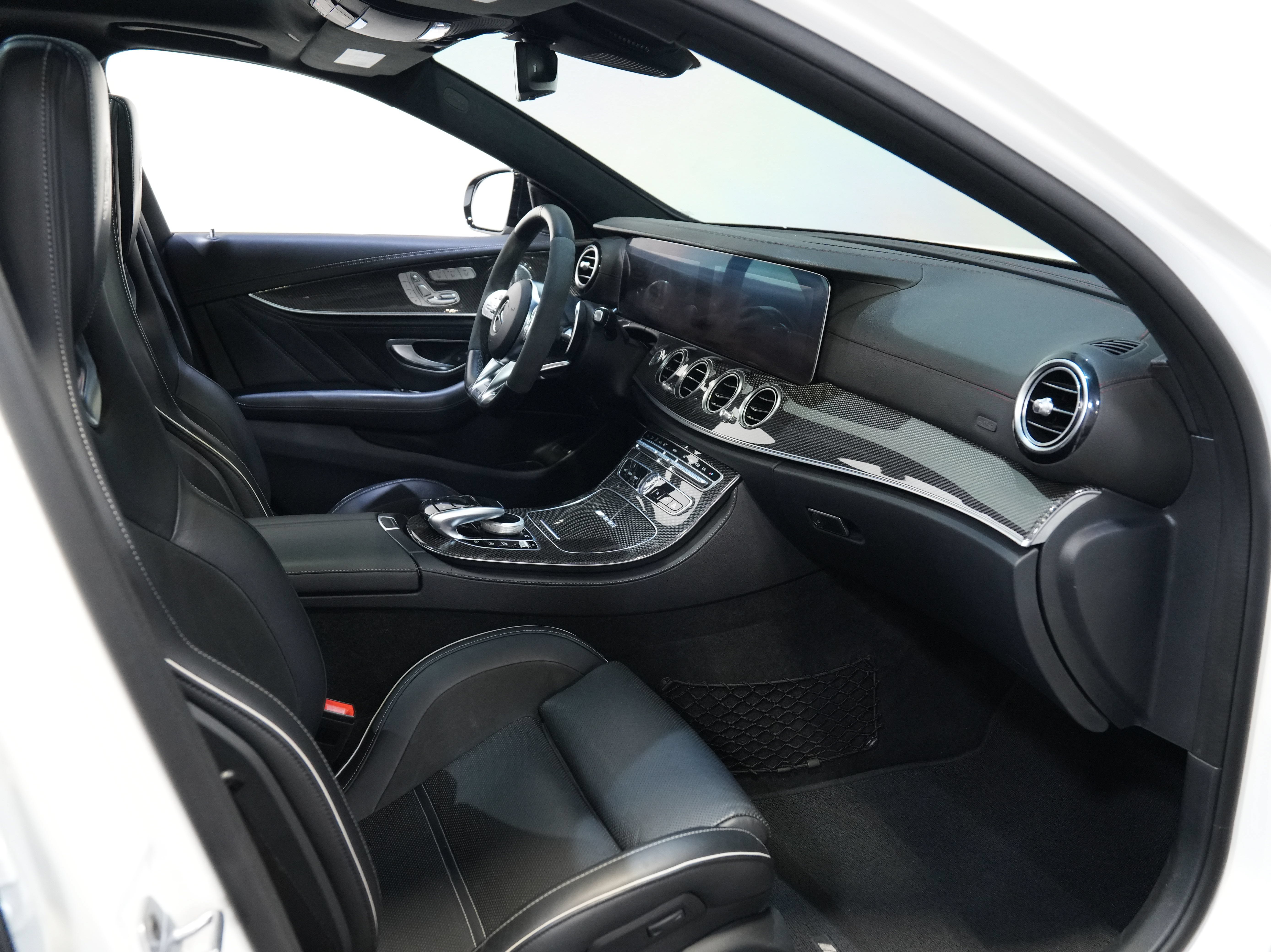 Used 2019 Mercedes-Benz E 63 AMG S image 37