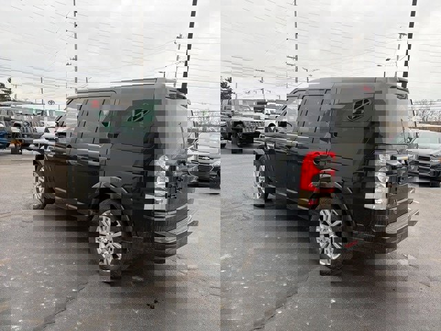 Used 2011 Land Rover LR4 HSE image 6