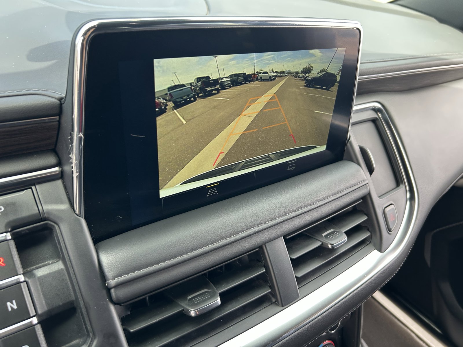 Certified 2024 Chevrolet Tahoe LT RWD image 31
