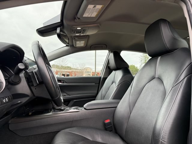 Used 2023 Toyota Camry XSE FWD image 23