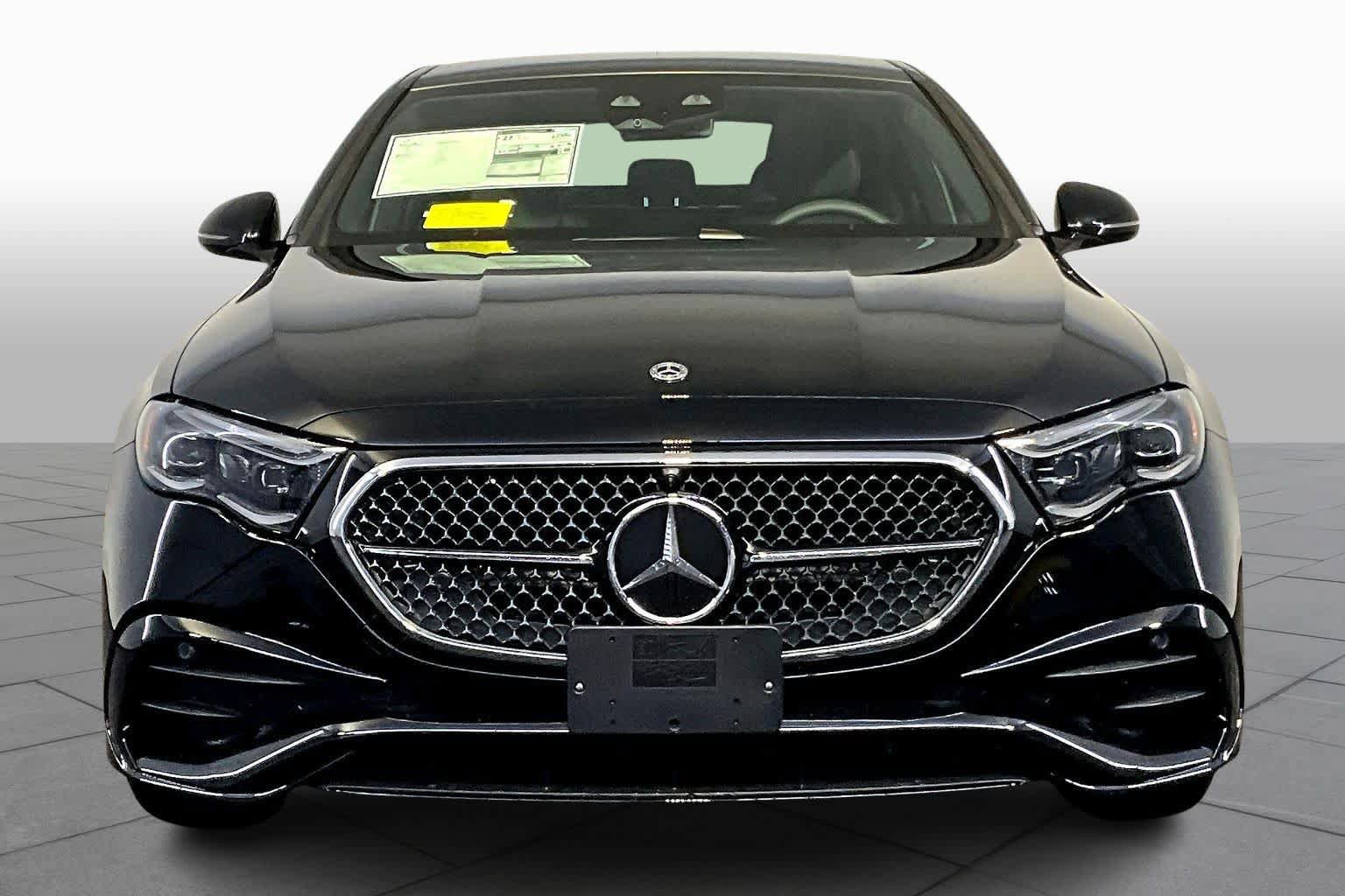 New 2026 Mercedes-Benz E 350 4MATIC Sedan image 2