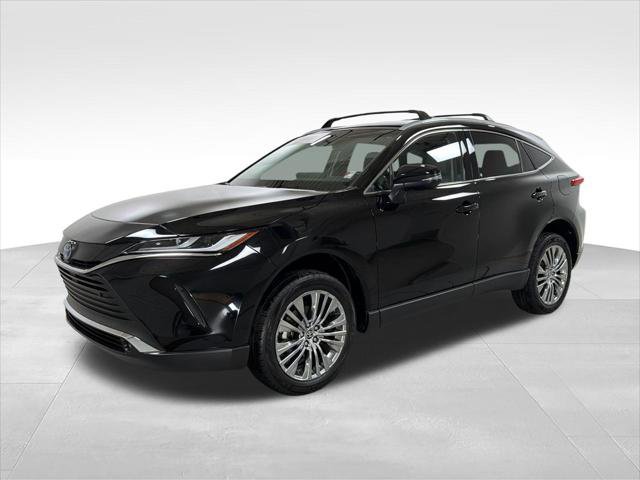 Certified 2023 Toyota Venza XLE