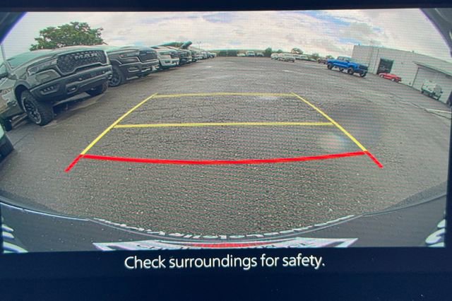 Used 2025 MAZDA MAZDA3 s image 20