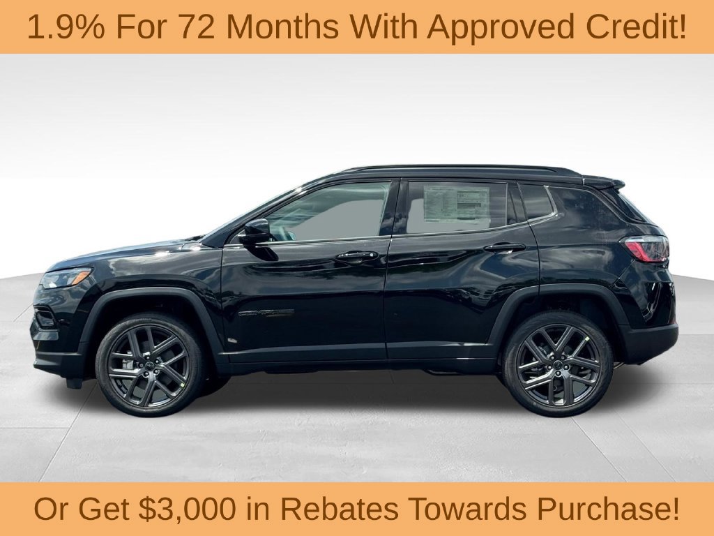 New 2026 Jeep Compass Limited w/ Sun, Sound & Navigation Group AWD/4WD image 4