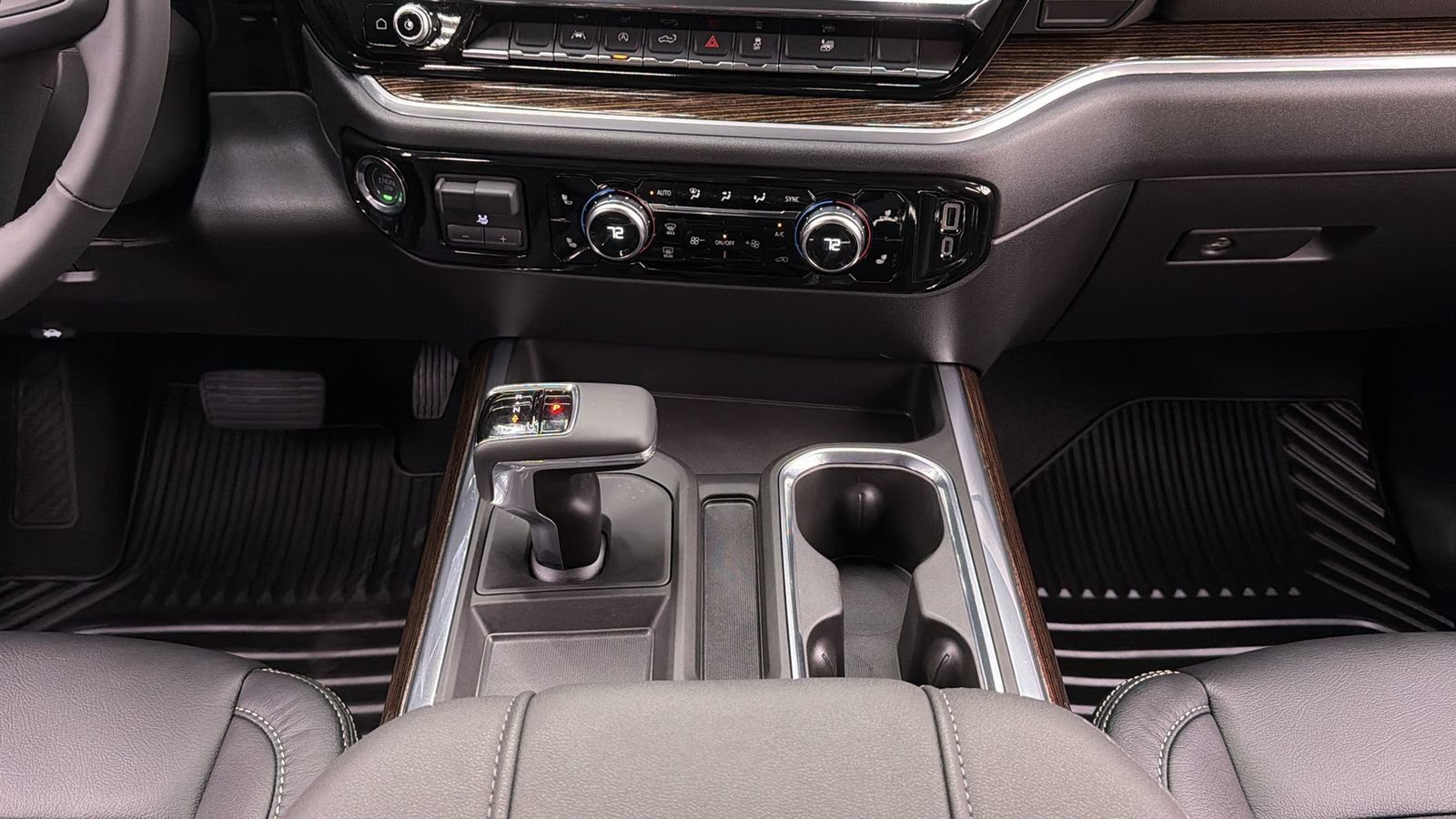 Used 2026 GMC Sierra 1500 Elevation AWD/4WD image 33