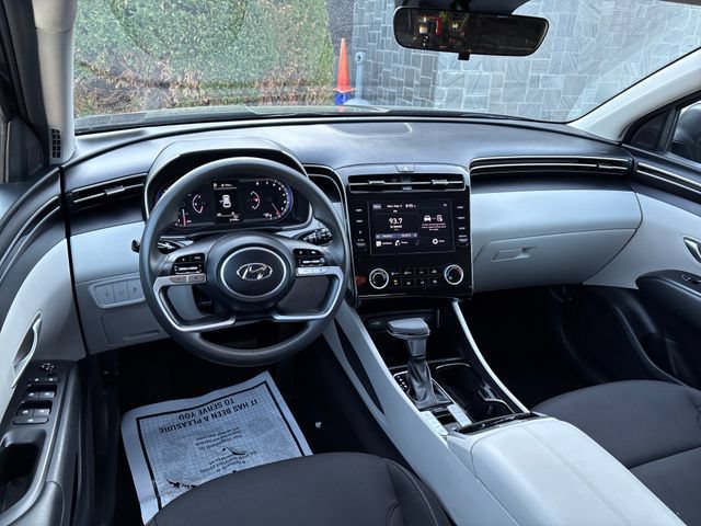 Certified 2023 Hyundai Tucson SEL w/ Winter Package AWD/4WD image 11
