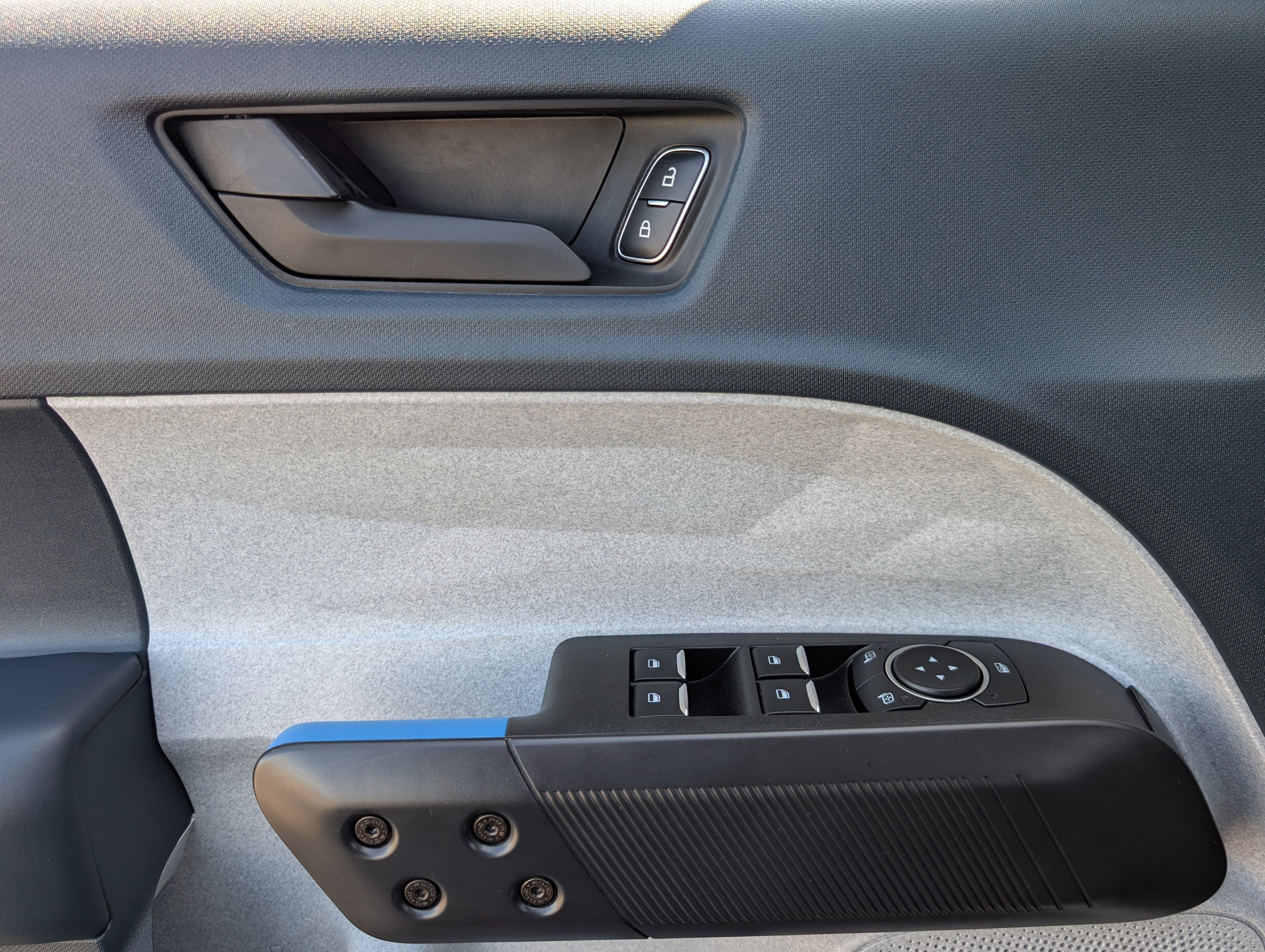 Used 2025 Ford Maverick XLT w/ XLT Luxury Package image 15