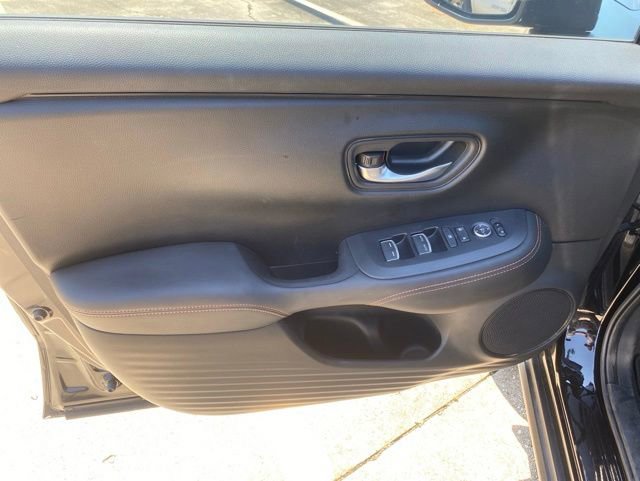 Used 2025 Honda HR-V Sport image 4