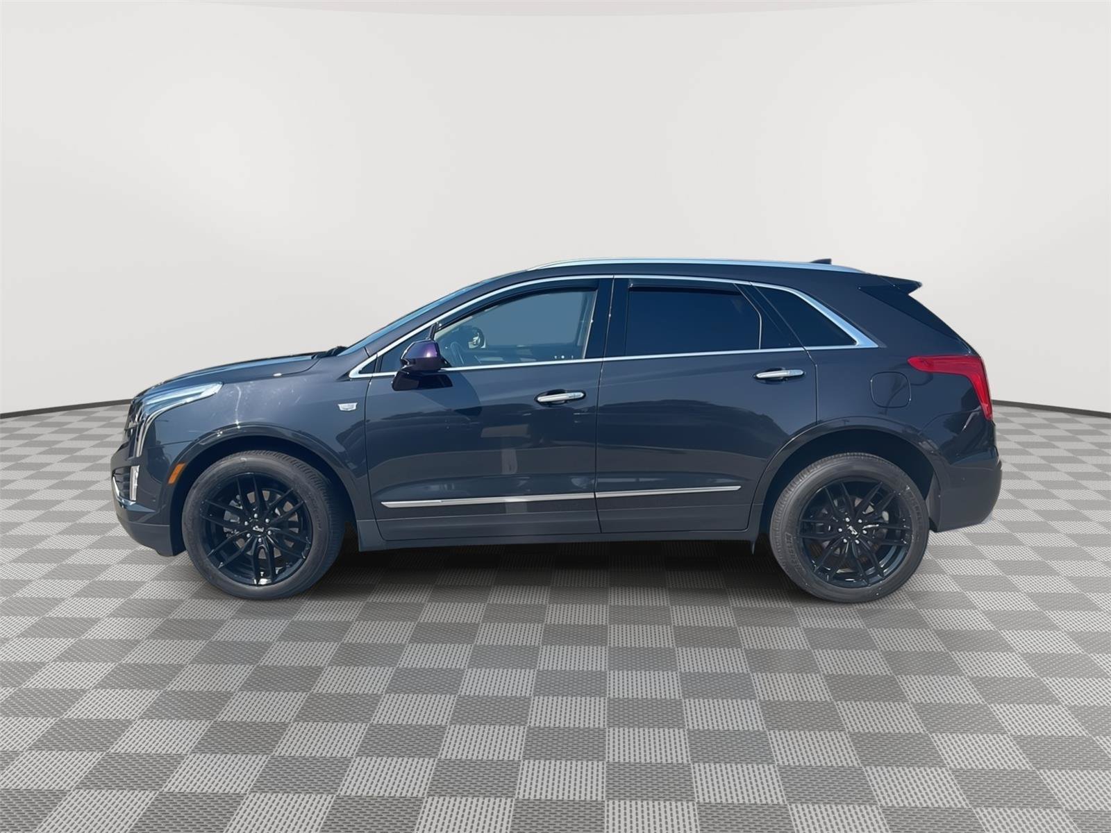 Used 2019 Cadillac XT5 Premium Luxury w/ Driver Assist Package AWD/4WD image 8
