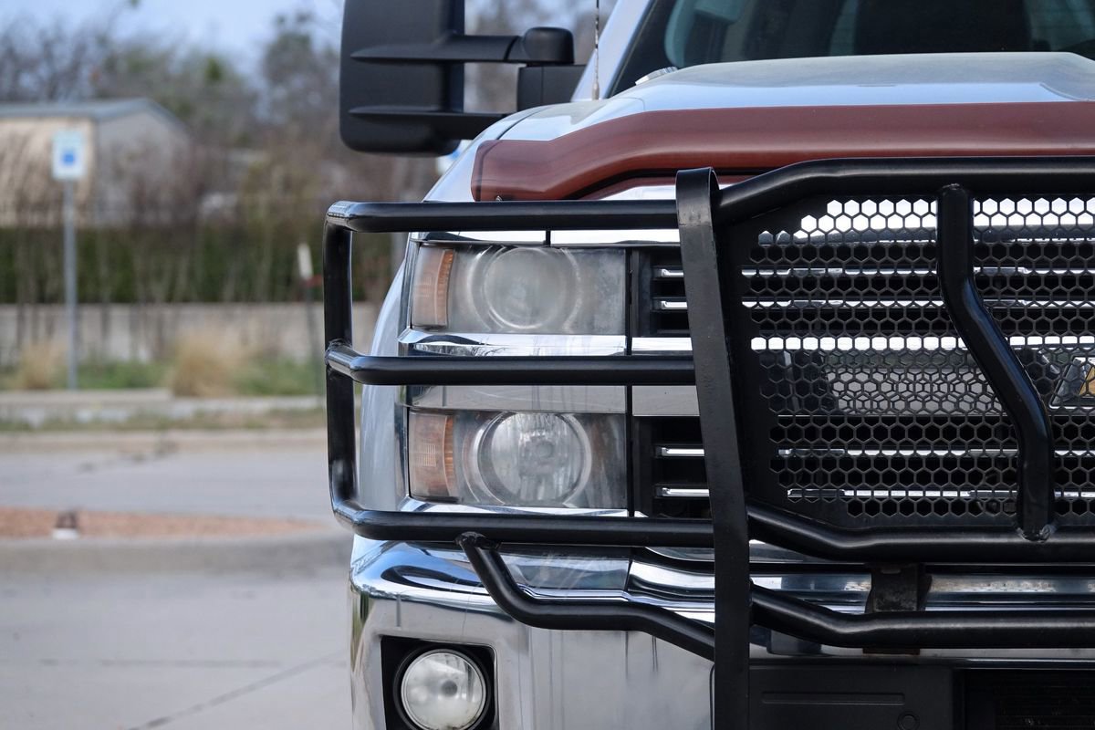 Used 2015 Chevrolet Silverado 3500 LTZ w/ Duramax Plus Package AWD/4WD image 5