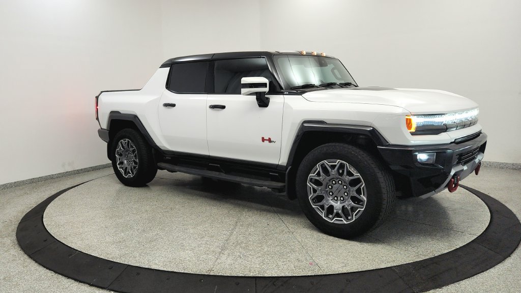 Used 2025 GMC Hummer EV 2X w/ LPO, Sport Package AWD/4WD image 7
