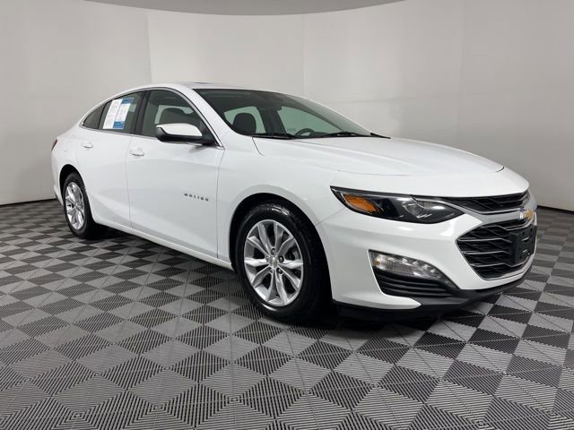 Used 2024 Chevrolet Malibu LT image 2