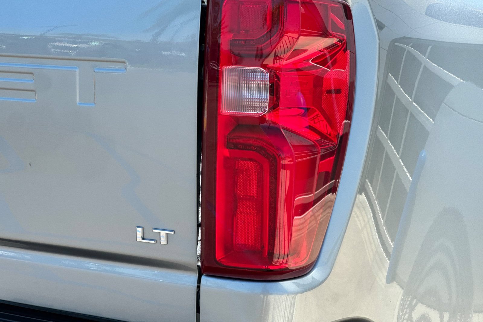 Used 2024 Chevrolet Silverado 3500 LT AWD/4WD image 37
