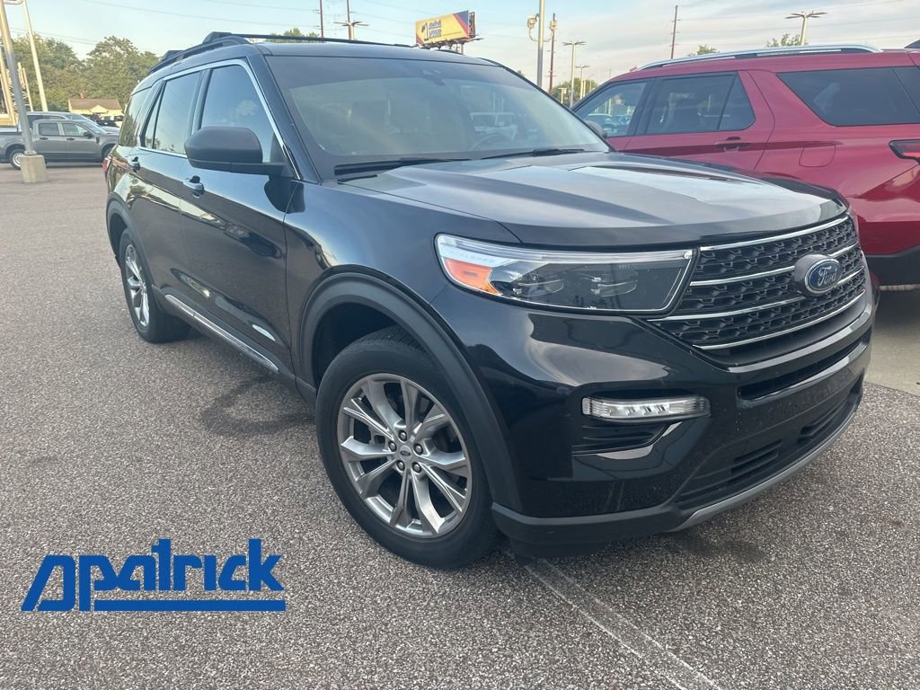 Used 2020 Ford Explorer XLT w/ Equipment Group 202A AWD/4WD image 1