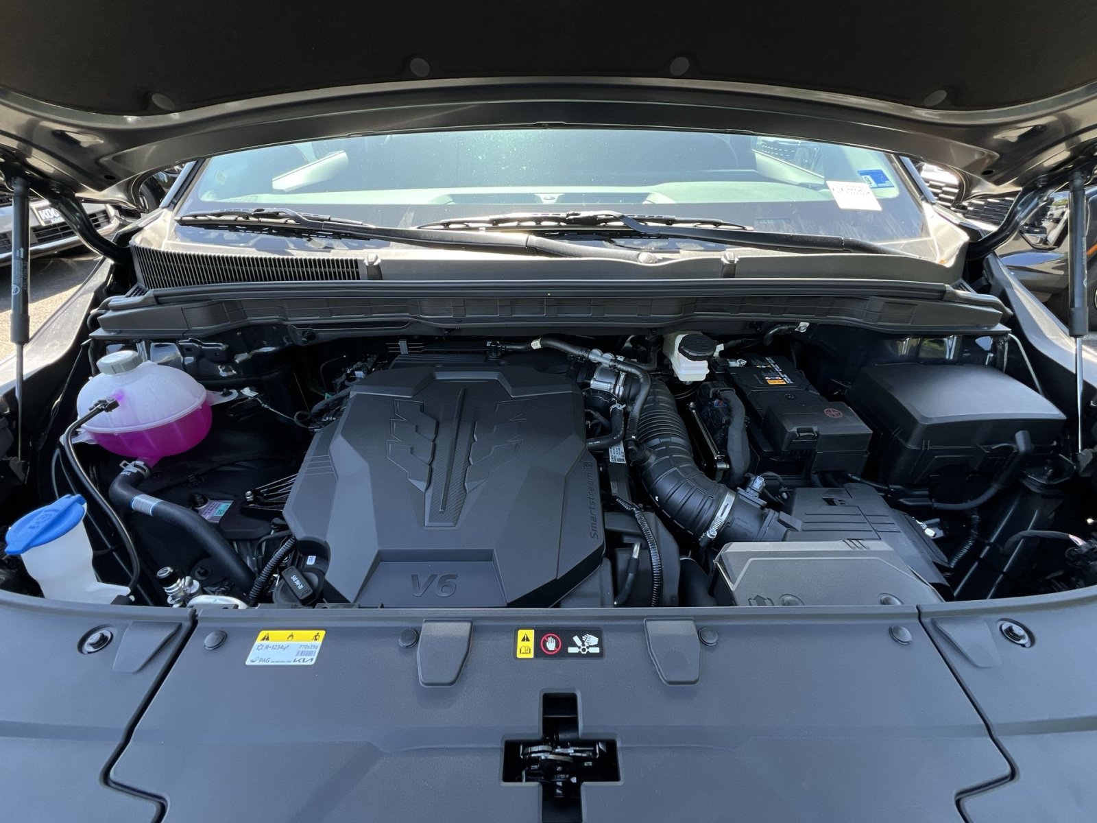New 2027 Kia Carnival FWD image 35