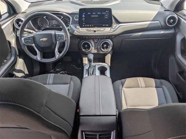 Used 2025 Chevrolet Blazer LT image 15