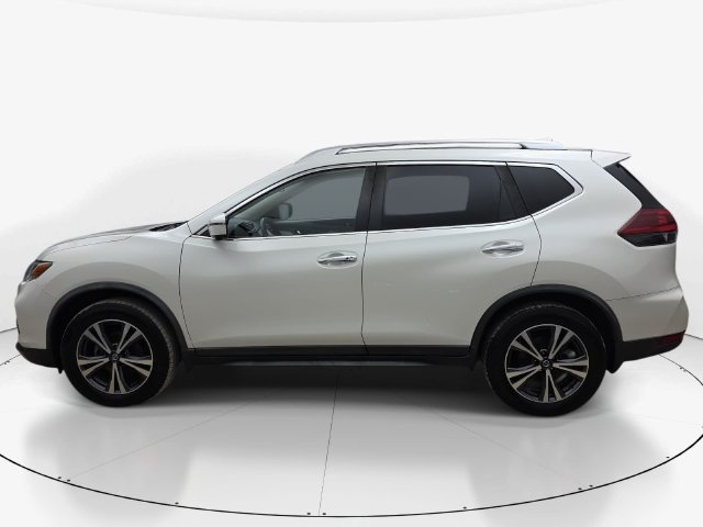 Used 2019 Nissan Rogue SV w/ Premium Package AWD/4WD image 9