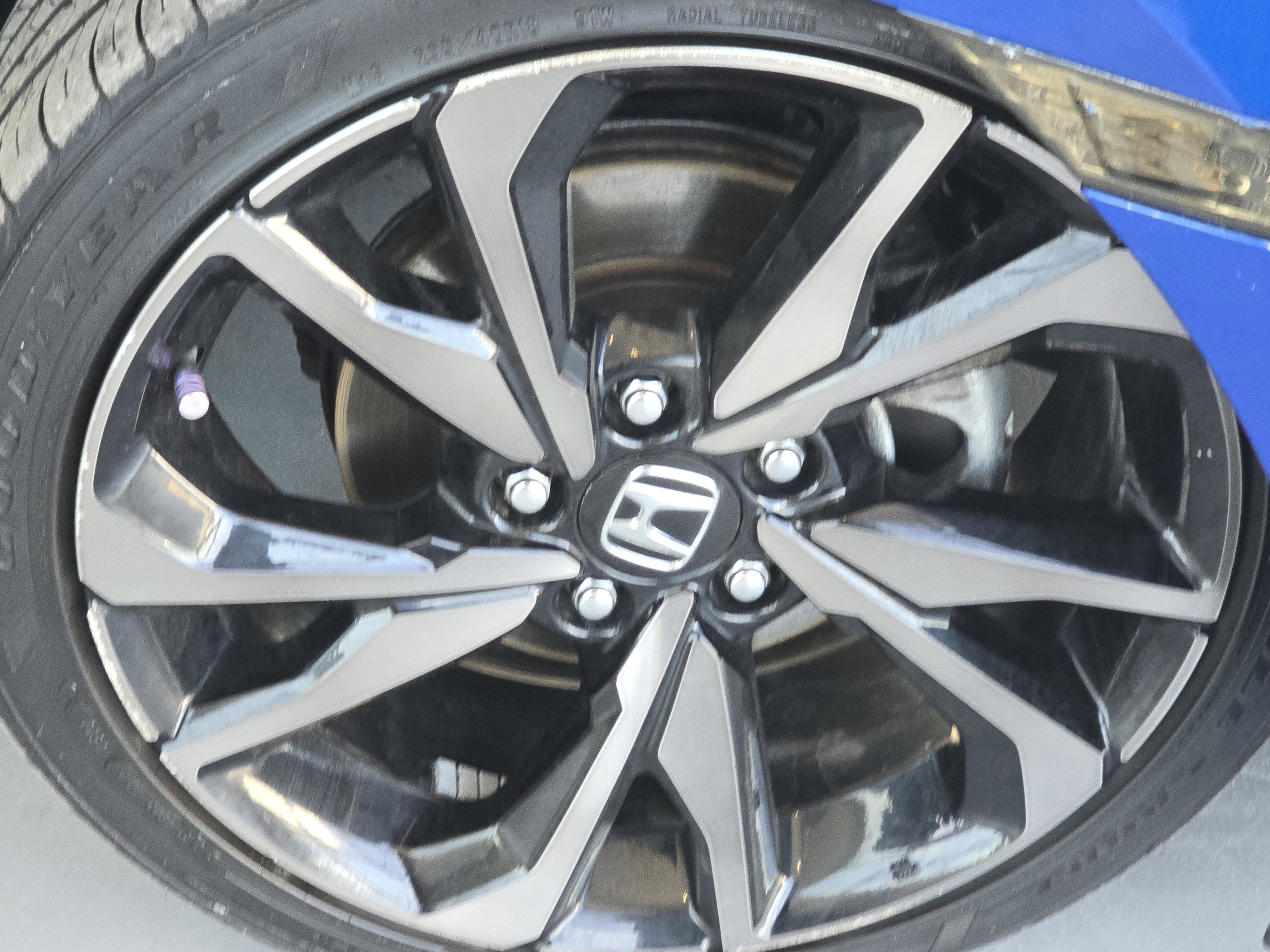 Used 2021 Honda Civic Sport image 9