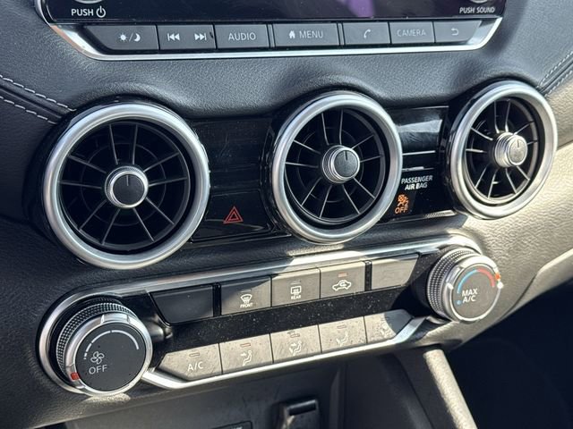 Used 2025 Nissan Sentra SV image 19