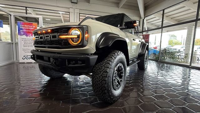 New 2025 Ford Bronco Raptor image 9