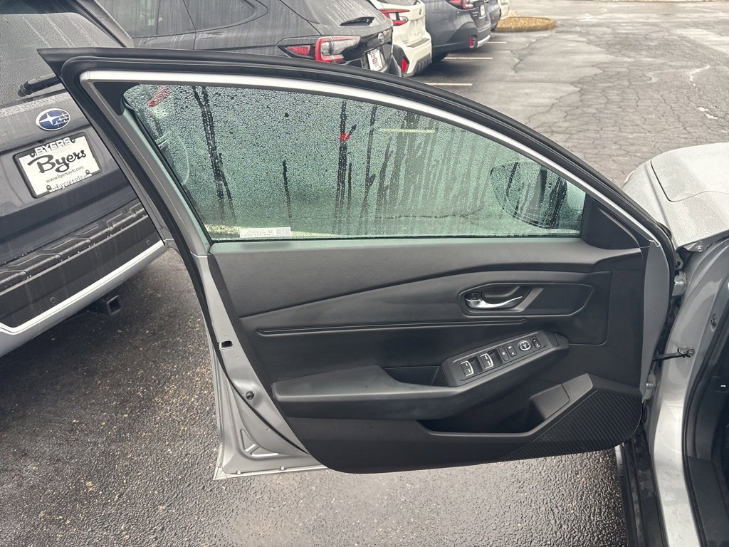 Used 2024 Honda Accord EX image 19